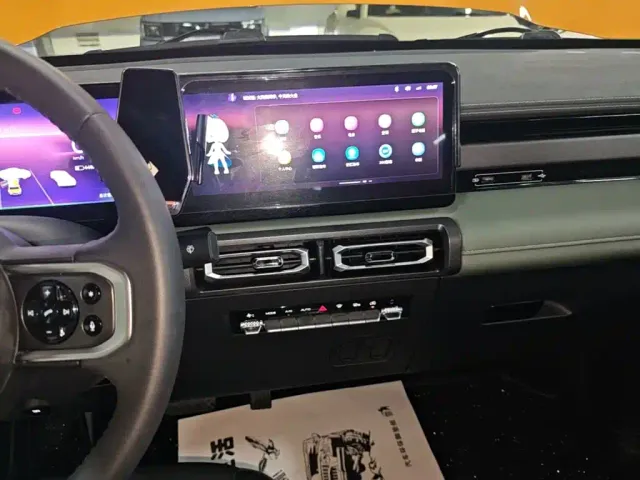 Baojun Yep — Фото автомобиля 12