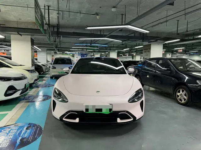 Xiaomi SU7 — Фото автомобиля 2