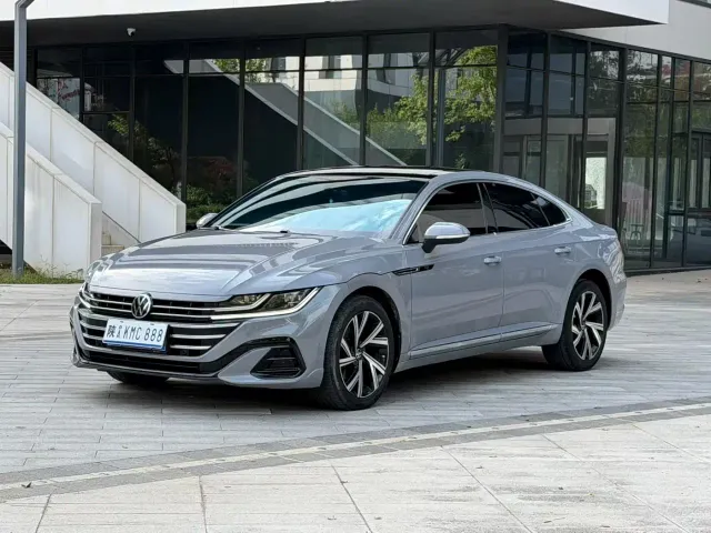 Фотография автомобиля — Volkswagen CC
