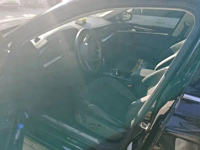 Volkswagen Passat — Фото автомобиля 12