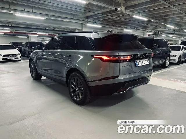Land Rover Range Rover Velar Range Rover Velar 2.0 P250 Dynamic SE — Фото автомобиля 2
