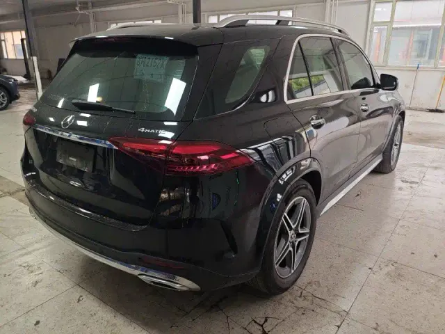 Mercedes-Benz GLE-Class — Фото автомобиля 10
