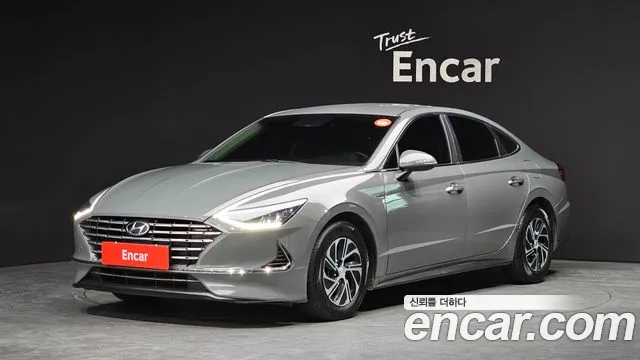 Фотография автомобиля — Hyundai Sonata DN8