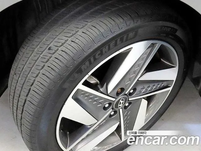 Hyundai Nexo Nexo Premium — Фото автомобиля 20