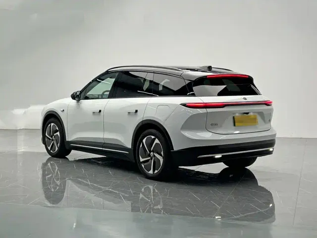 Nio ES6 — Фото автомобиля 4