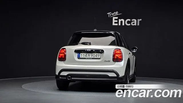MINI Cooper — Фото автомобиля 4
