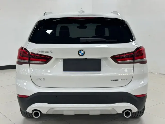 BMW X1 — Фото автомобиля 5