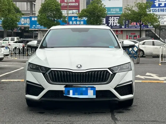 Skoda Octavia — Фото автомобиля 2