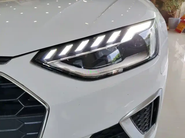 Audi A4L — Фото автомобиля 23