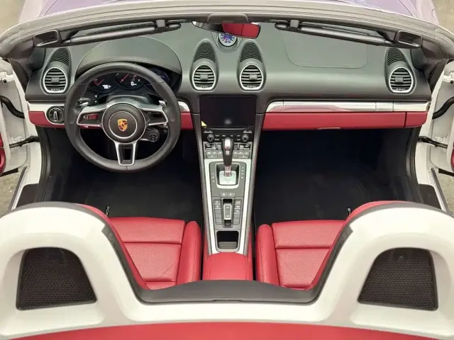 Porsche Porsche 718 2022 Boxster 2.0T — Фото автомобиля 15