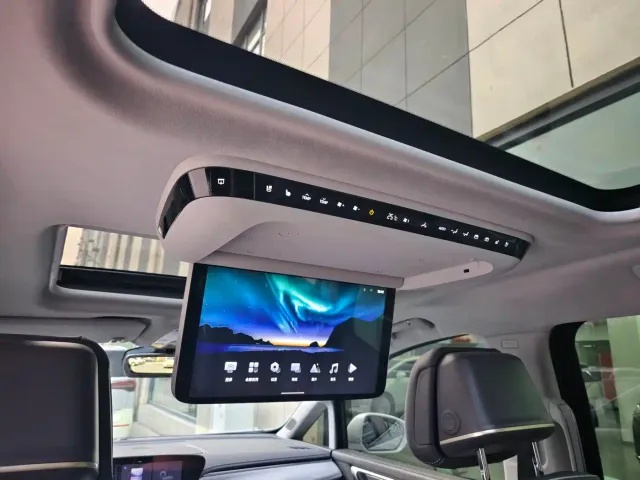Buick Buick GL8 2026 Luzun Premium Edition — Фото автомобиля 17
