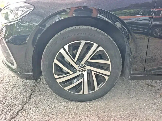 Volkswagen Lavida — Фото автомобиля 22