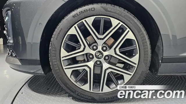 Hyundai Grandeur GN7 — Фото автомобиля 5