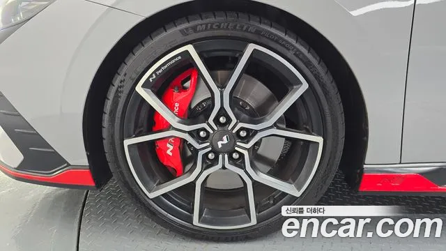Hyundai Avante CN7 — Фото автомобиля 5