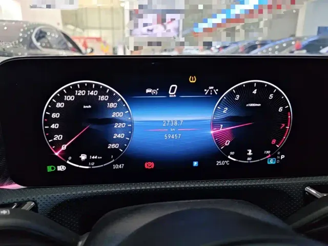 Mercedes-Benz A-Class — Фото автомобиля 11