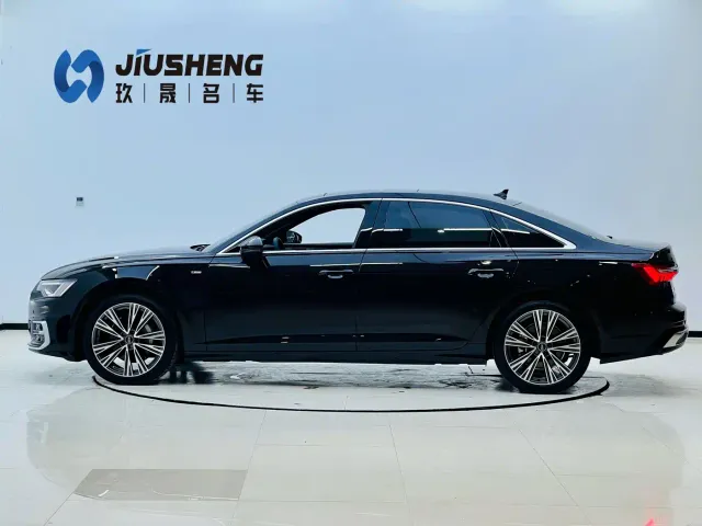 Audi A6L — Фото автомобиля 2