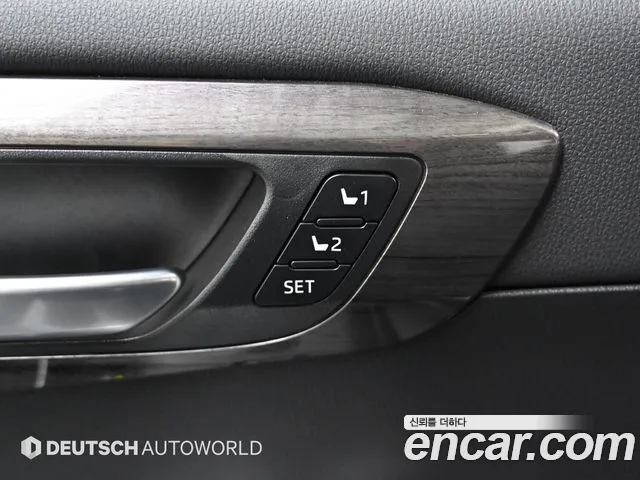 Toyota Highlander — Фото автомобиля 16