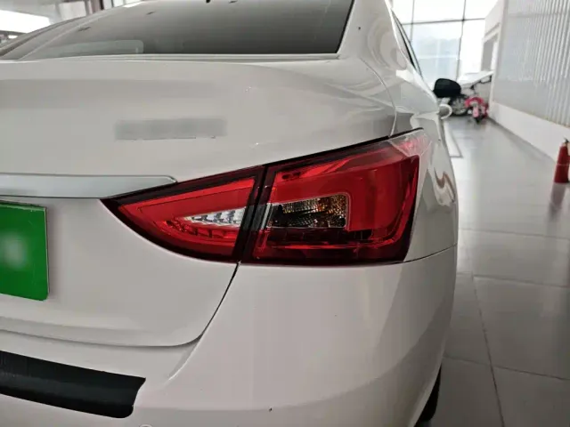 Chery Arrizo 5 — Фото автомобиля 7