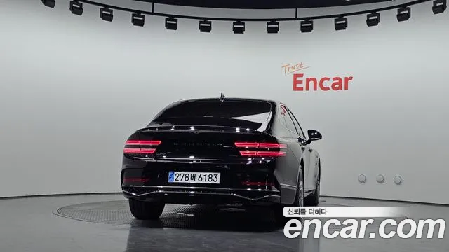 Genesis G80 Бензин 2.5 турбо AWD — Фото автомобиля 2