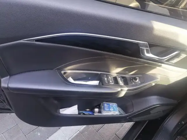 Besturn Besturn B70 2023 Model 3rd Gen 1.5T Automatic Delight 70th Anniversary Edition — Фото автомобиля 7