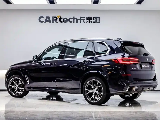 BMW X5 — Фото автомобиля 4