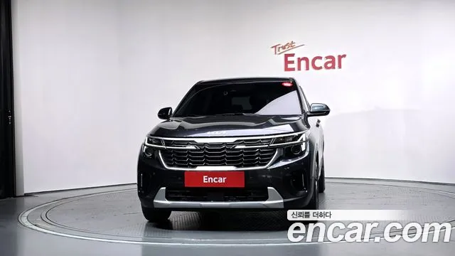 Kia Seltos — Фото автомобиля 3