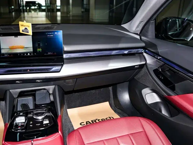 BMW 5 Series — Фото автомобиля 29