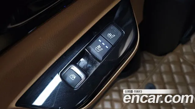 Kia Canival Carnival 4 поколение Дизель 9 мест Signature — Фото автомобиля 29