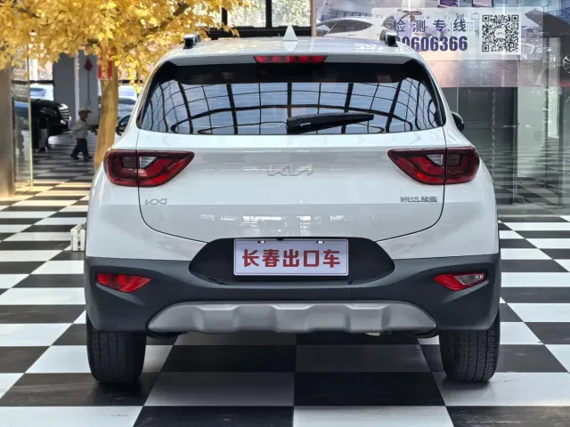 Kia KX1 — Фото автомобиля 5