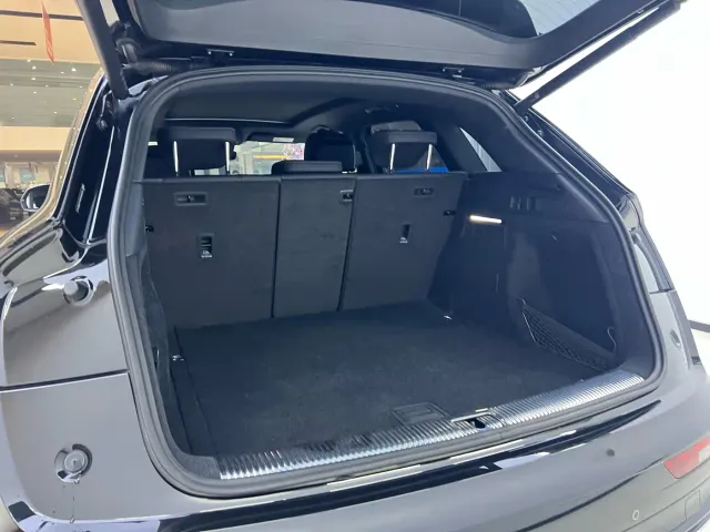 Audi Audi Q5L 2024 Model 45 TFSI Luxury Dynamic — Фото автомобиля 21