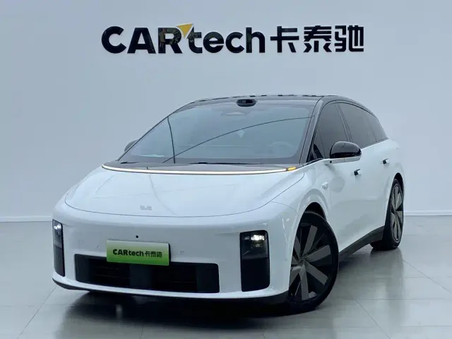 Фотография автомобиля — Li Auto i6