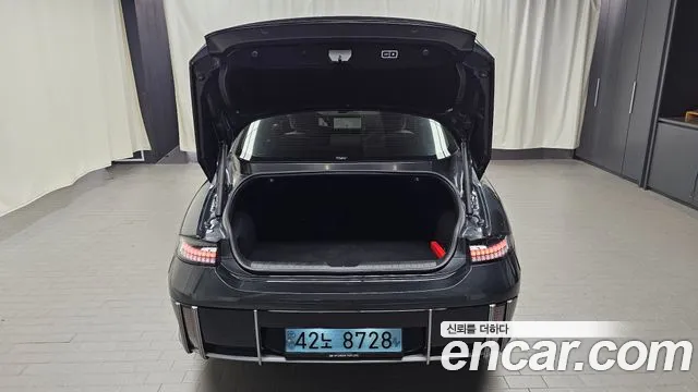 Hyundai Ioniq 6 — Фото автомобиля 22
