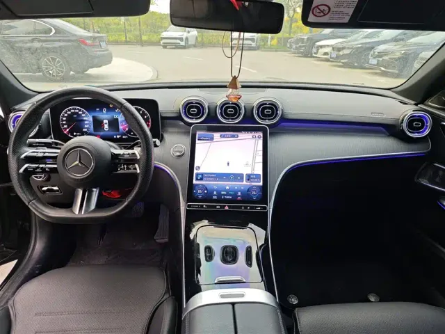 Mercedes-Benz C-Class — Фото автомобиля 8