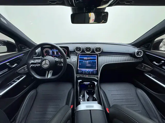 Mercedes-Benz C-Class — Фото автомобиля 4