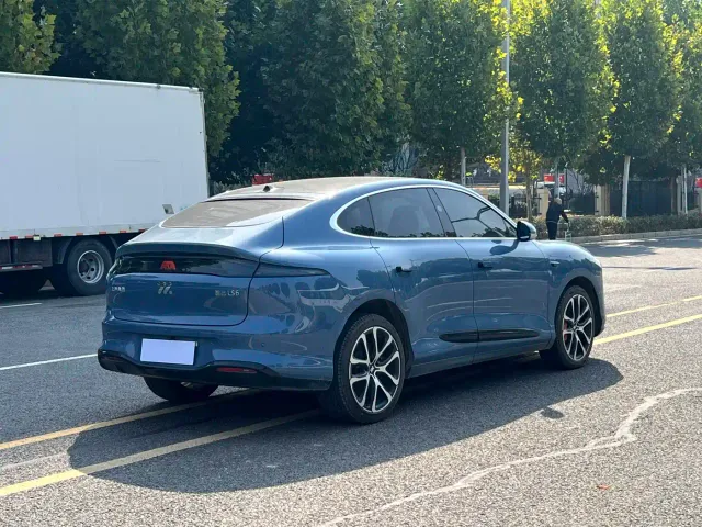 IM Motors LS6 — Фото автомобиля 7
