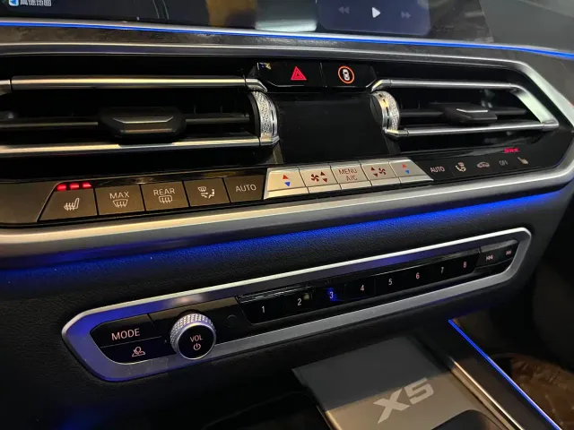 BMW X5 — Фото автомобиля 18