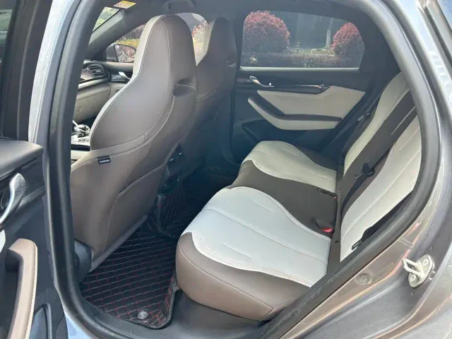 BYD Qin PLUS — Фото автомобиля 14