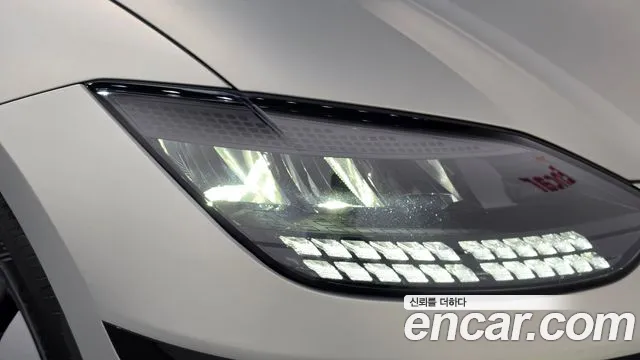 Hyundai Ioniq 6 — Фото автомобиля 7