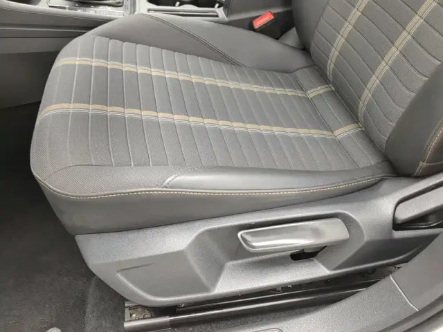 Volkswagen Lavida — Фото автомобиля 20