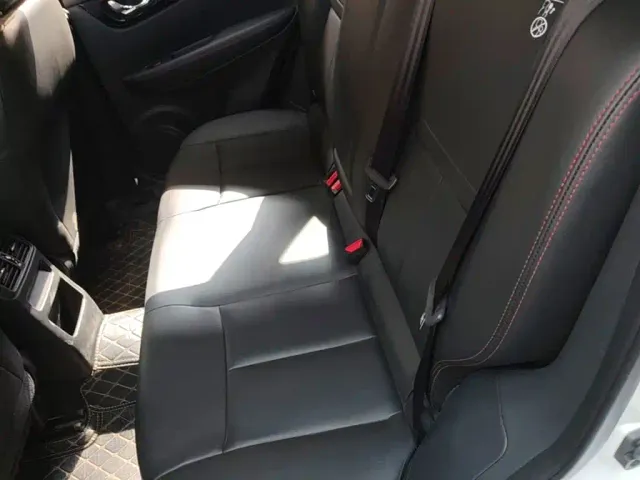Nissan Qashqai — Фото автомобиля 16