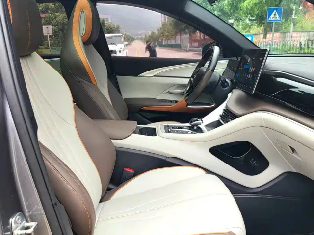 BYD Song Pro — Фото автомобиля 5