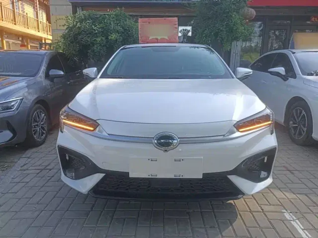 GAC Aion S — Фото автомобиля 2