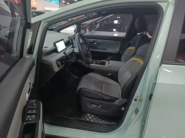 GAC Aion Y — Фото автомобиля 15