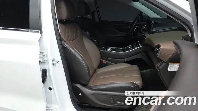 Hyundai Santafe — Фото автомобиля 9