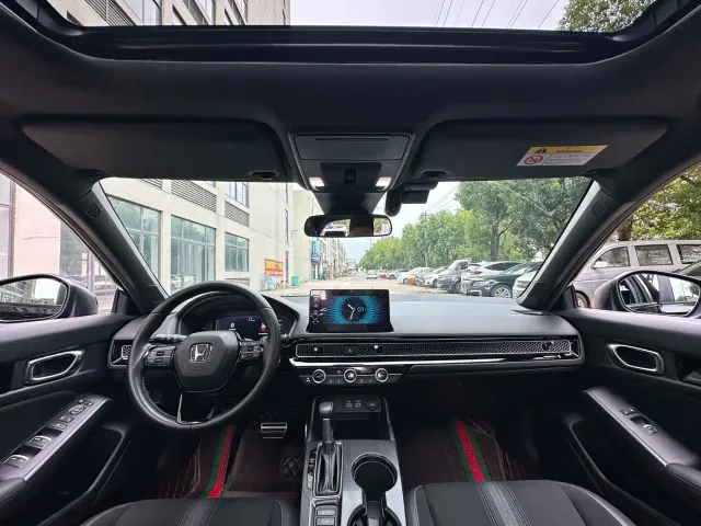 Honda Civic — Фото автомобиля 6