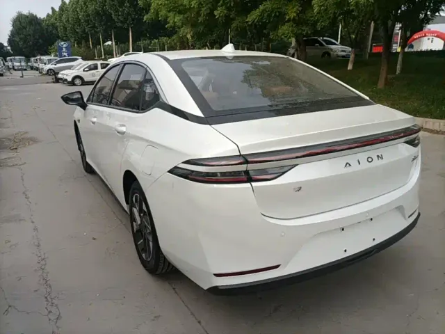 GAC Aion S Plus — Фото автомобиля 4