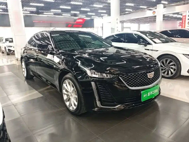 Cadillac CT5 — Фото автомобиля 3