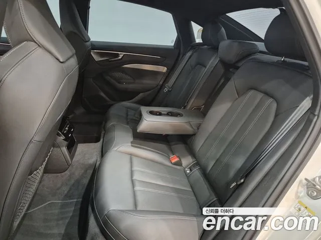 Audi A6 C9 — Фото автомобиля 11