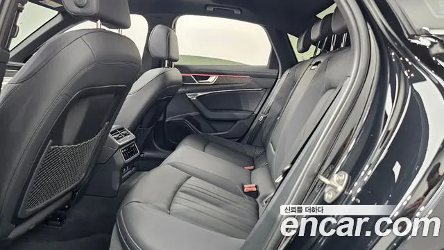 Audi A6 C8 — Фото автомобиля 16