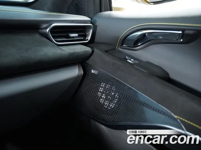 Lotus Emira — Фото автомобиля 20